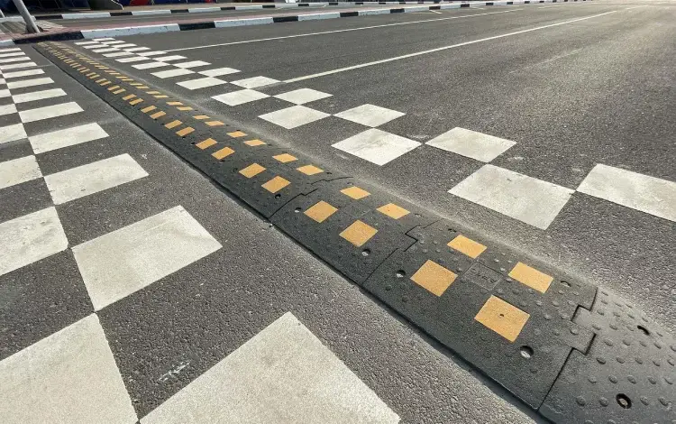 side view of a speedbump