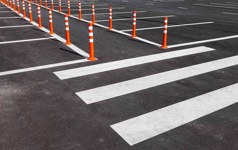 parking lane stripes